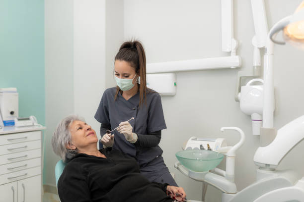 Best Cracked Tooth Emergency Dentist  in Mansfield, MO
